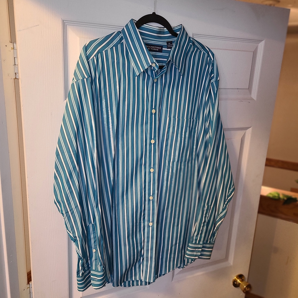 Roundtree & Yorke Teal and White Striped Shirt Size XL